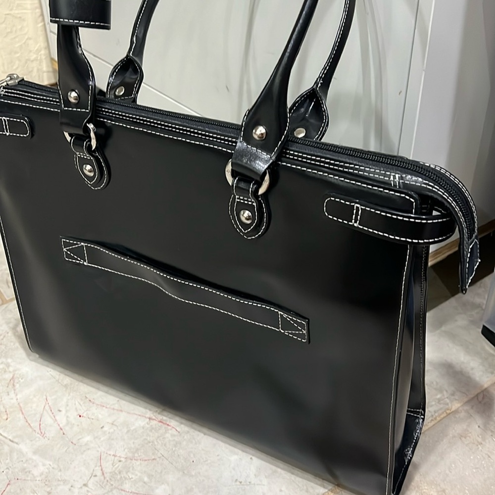 Mcklein WINNETKA | 15” Leather Laptop Briefcase like new